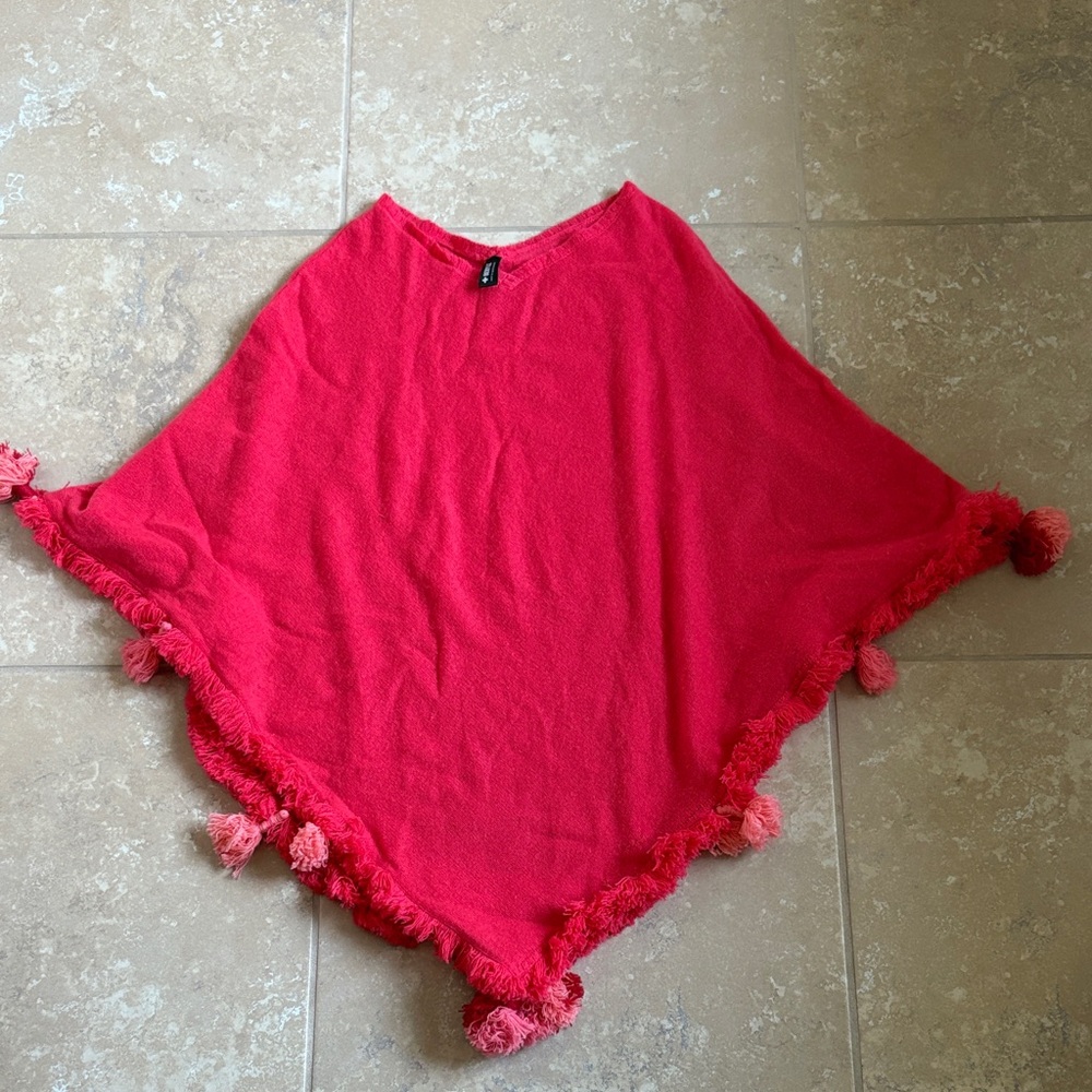 Deep Coral Cashmere Poncho with Tassels – Cozy, Boho Western Style